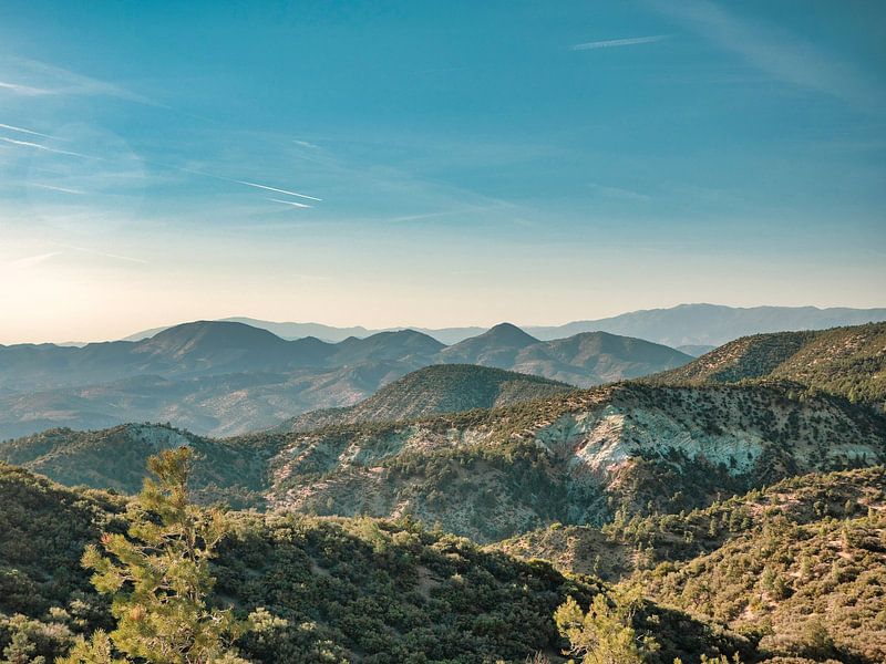 Depth view of several valleys by Marc van den Elzen