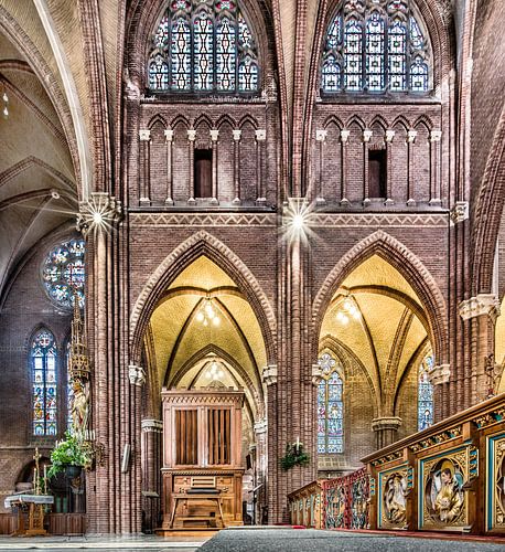 Interieur Bonifatius kerk