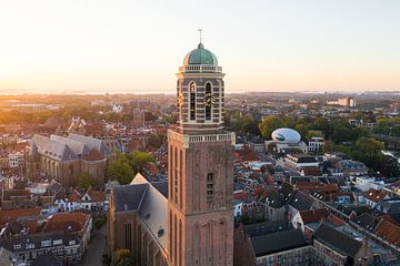 Peperbus zonsopgang, Zwolle van Thomas Bartelds