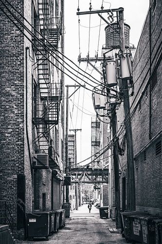 Chicago alleyway