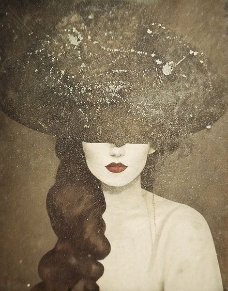 woman in Ton Sur Ton - Abstract portret 12 van TW living