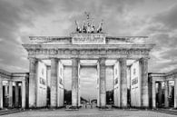 Brandenburger Tor Berlin in schwarzweiß von Michael Valjak Miniaturansicht