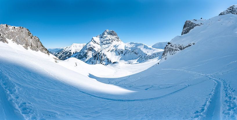 Panorama view of the Wiederstein by Leo Schindzielorz