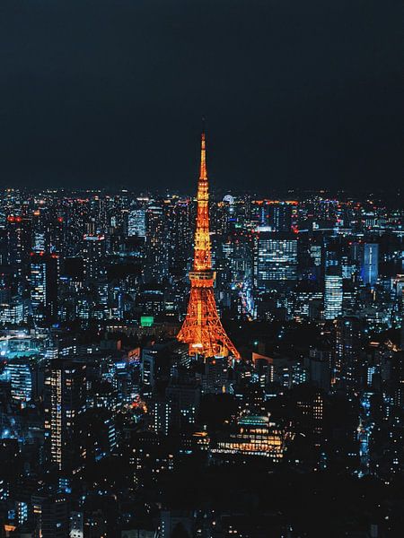 Tokyo Tower by Hello Pompoyo