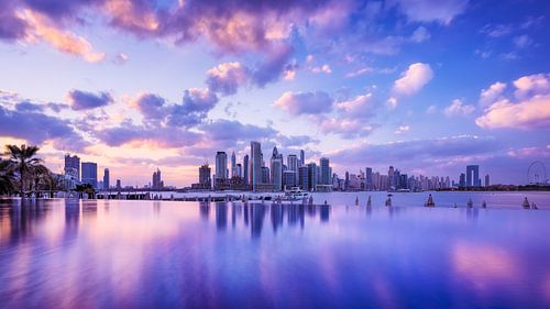 Dubai van Frank Peters