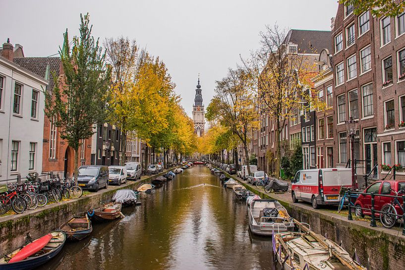 Canal in the Jordaan in Amsterdam by Bianca Kramer