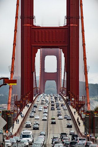 Verkeer over de Golden Gate brug in San Francisco