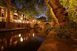 Oudegracht mit Weesbrug in Utrecht von Donker Utrecht