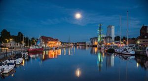 Blaue Nacht im Hafen von Werner Reins