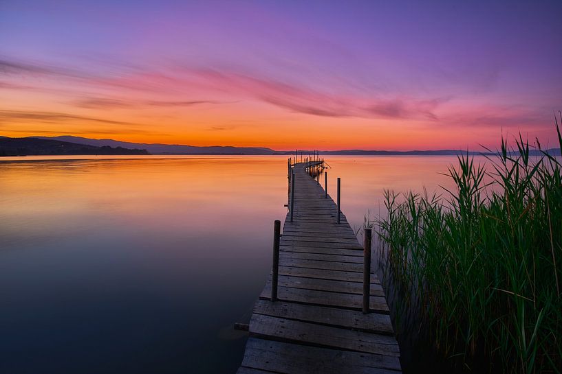 Sunrise at Lake Trasimeno by Jenco van Zalk