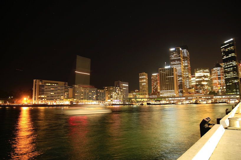 Sydney by Hello Pompoyo