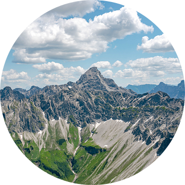 Uitzicht op de Hochvogel in de Allgäuer Alpen van Leo Schindzielorz