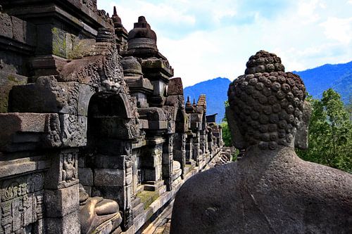 borobudur side view