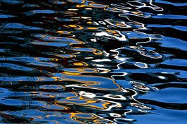 COLOUR PLAY 12 by Miroslav Ptacek