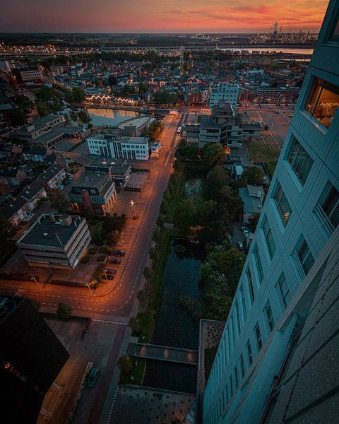 66 meter hoog van Wesley Kole