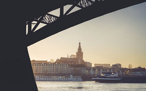 Between Bridge and City (Nijmegen)