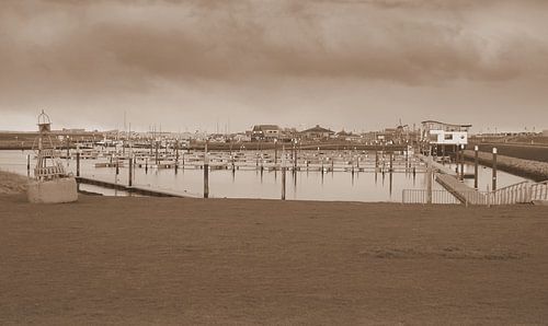 Port of Texel in sepia.