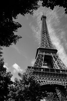 Eiffel Tower black and white