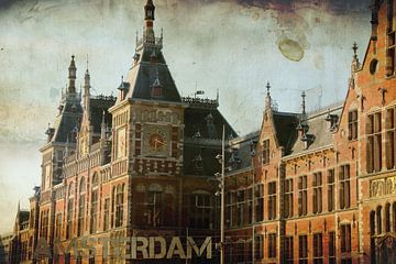 Centraal Station Amsterdam in mixed art vintage look van Heleen van de Ven