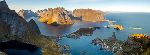 Het zicht...  (panorama 2)