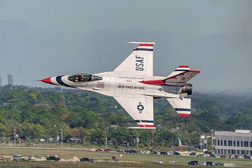 High-speed pass from Thunderbird #5. by Jaap van den Berg