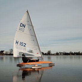 Ice sailing on the Nieuwkoopse Plassen by Arie Bon