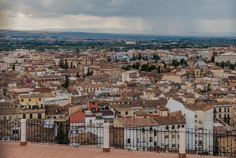Granada, stad met heel veel historische bouwwerken in Andalusië, Zuid Spanje van Marjolein Zijlstra
