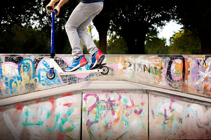stunt scooters by Maren Oude Essink