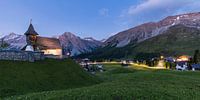 Arosa met de Bergkirchli in Zwitserland van Werner Dieterich thumbnail