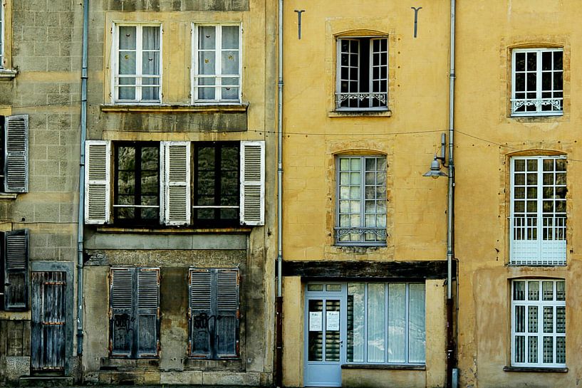 la maison jaune (het gele huis) van Yvonne Blokland