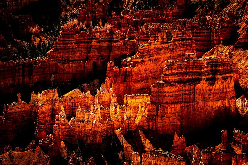 Landschap betoverende Hoodoos Amphitheatre in Bryce Canyon National Park Utah USA van Dieter Walther