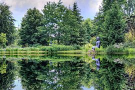 Buddha-Statue am See im Nepal Himalaya Pavillon Wiesent bei Regensburg von Roith Fotografie