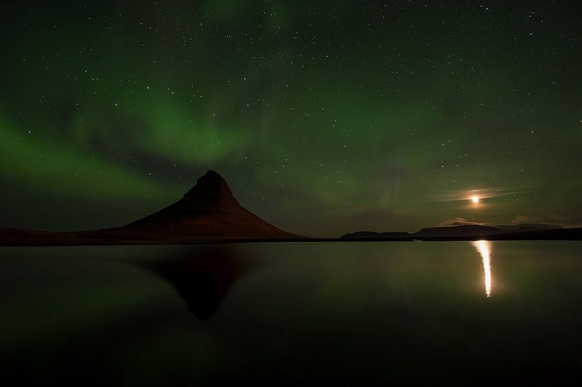 Kirkjufell, IJsland van Freddy Van den Buijs