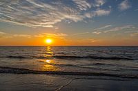 Zonsondergang op het strand te Oostende