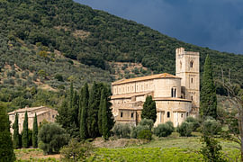 The Abbey of Sant’'Antimo in Castelnuovo dell'’Abate near Montalcino in Tuscany, Italy. (2) by André Blom Fotografie Utrecht