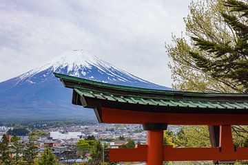 Mount Fuji - Japan (Tokio) van Marcel Kerdijk