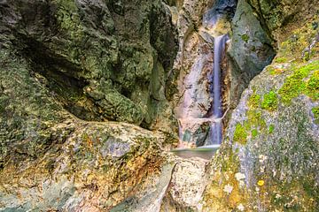 Heckenbach waterfall by Thomas Riess