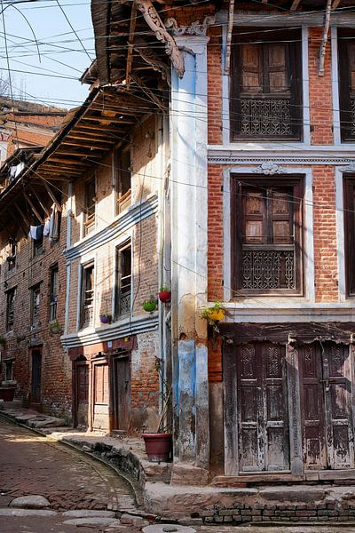 Newar-Haus in Panauti: Ein eckiger Charme von Frank Photos