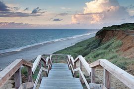Red cliff at sunset by Markus Lange