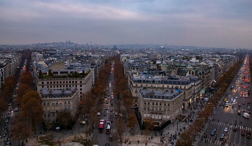 The streets of Paris by Nynke Altenburg