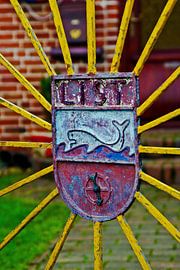 Garden gate on Sylt by Norbert Sülzner