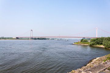 Rheinbrücke bei Emmerich am Rhein