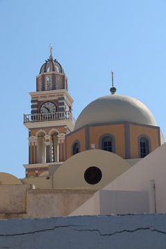 Koepel en klokkentoren in Thira - Santorini