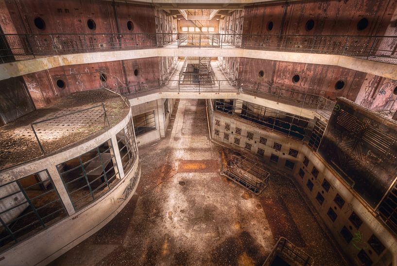 Verlassener  Weinkeller von Roman Robroek – Fotos verlassener Gebäude