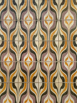 Retro geometrisch tegelpatroon uit Portugal