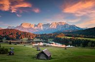 Lac de montagne dans les Alpes bavaroises par Dieter Meyrl Aperçu