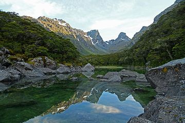 Lake Mackenzie in New Zealand by Renzo de Jonge