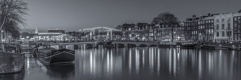 Magere Brug und die Amstel in Amsterdam am Abend  von Tux Photography
