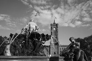 Rotes Rathaus und Neptunbrunnen - Berlin