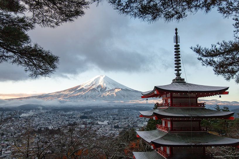 Mount Fuji by Hello Pompoyo